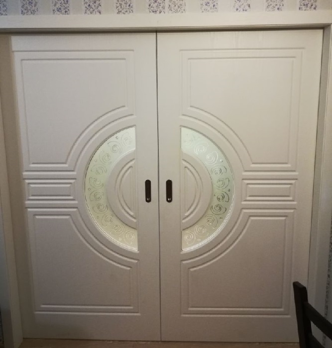 установка межкомнатной двустворчатой двери Невский проспект, д. 41